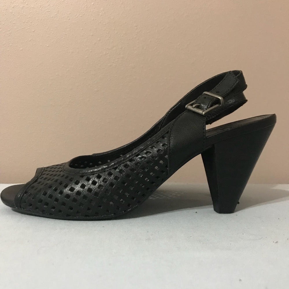Gianni Bini Black Heels